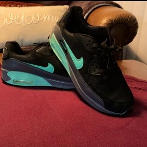 Nike Air Max size 9.5